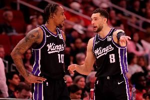 到底谁是替补 谁是首发？！国王首发五人：4人输分20+ 仅威少-3