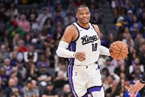 外线神准！威少17中9&5记三分拿下全队最高24分外加6板9助 7失误